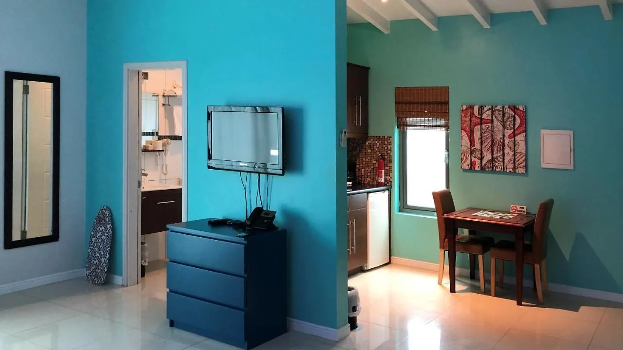 Quints Travelers Inn Willemstad