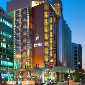 https://rihab-rotana-hotel.sharjah-hotels.com