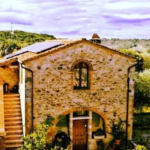https://san-paterno.it-tuscanyhotel.com